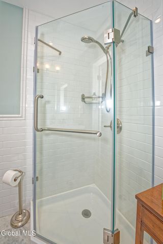 10 Birch Hill Road, Albany, NY 12211