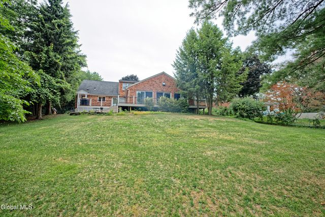 10 Birch Hill Road, Albany, NY 12211