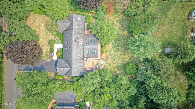 10 Birch Hill Road, Albany, NY 12211