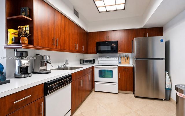 3600 Mystic Pointe Dr 1209, Aventura, FL 33180