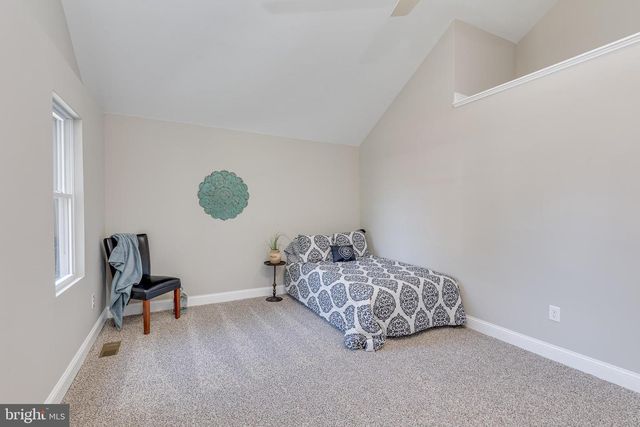 512 2ND ST, Hainesport, NJ 08036
