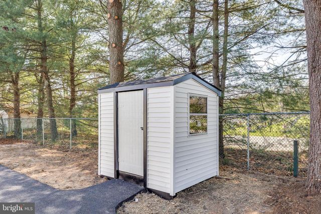 512 2ND ST, Hainesport, NJ 08036