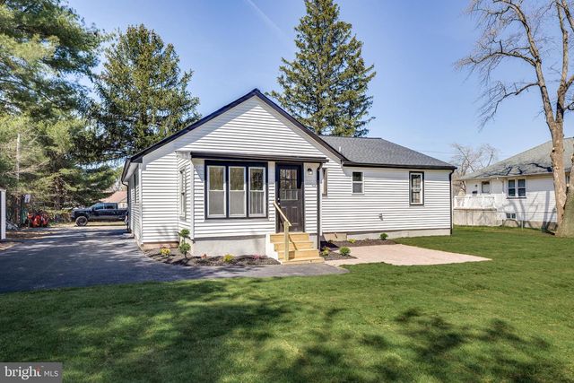 512 2ND ST, Hainesport, NJ 08036