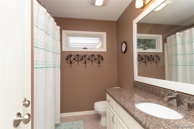 4615 Blossom Circle, Midland, MI 48642