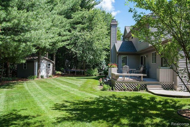 4615 Blossom Circle, Midland, MI 48642