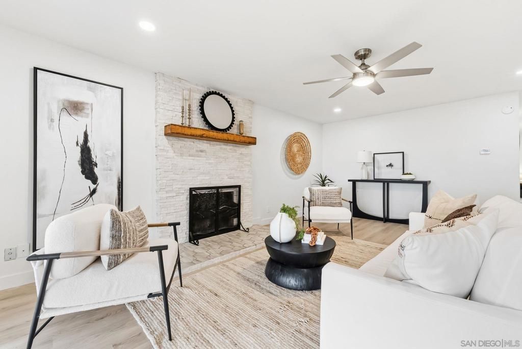 Image 10 of property listing at 6096 Crawford, San Diego, CA 92120