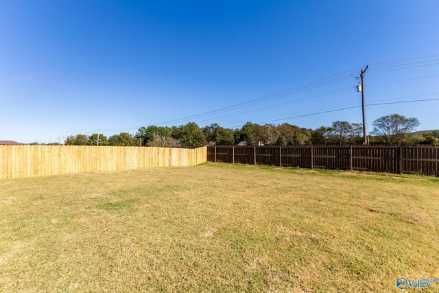 215 Roman Randall Road, New Market, AL 35761