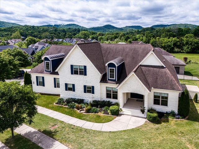 5109 Falling Water Rd, Nolensville, TN 37135