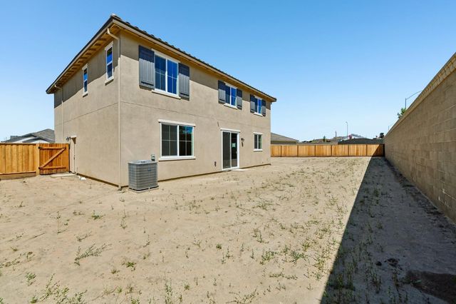2386 Satin Leaf Ct, Lodi, CA 95242