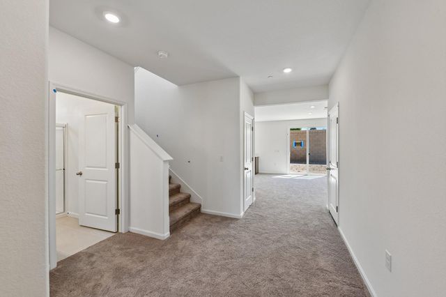 2386 Satin Leaf Ct, Lodi, CA 95242