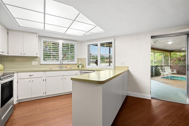 6729 TEQUESTA DRIVE, Seminole, FL 33777