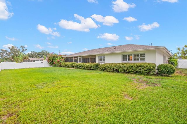 6729 TEQUESTA DRIVE, Seminole, FL 33777