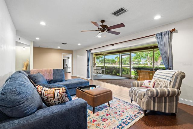 6729 TEQUESTA DRIVE, Seminole, FL 33777