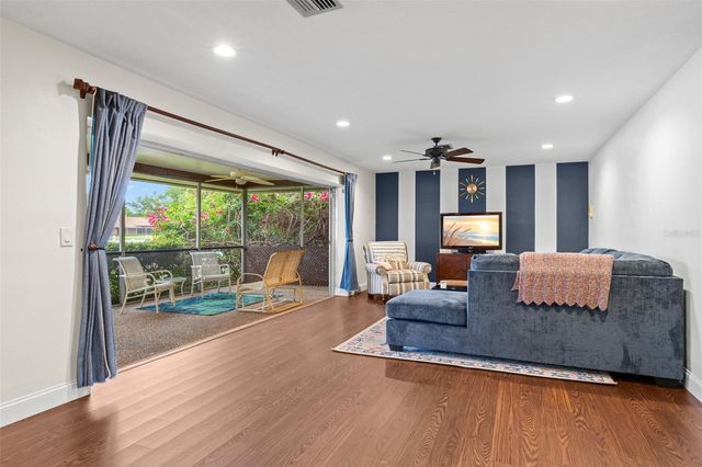 6729 TEQUESTA DRIVE, Seminole, FL 33777