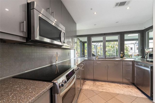 3210 BAYOU SOUND, Longboat Key, FL 34228