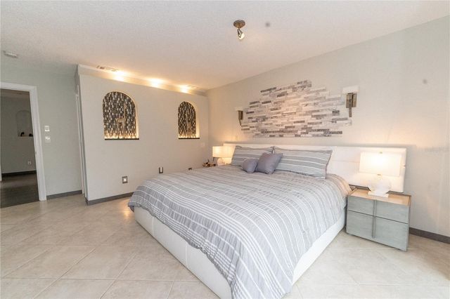 3210 BAYOU SOUND, Longboat Key, FL 34228