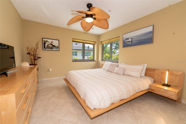 3210 BAYOU SOUND, Longboat Key, FL 34228