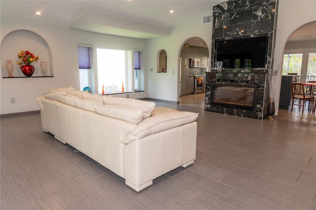 3210 BAYOU SOUND, Longboat Key, FL 34228
