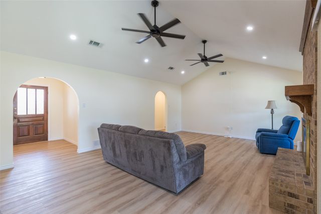 40 Carriage Road, Abilene, TX 79605