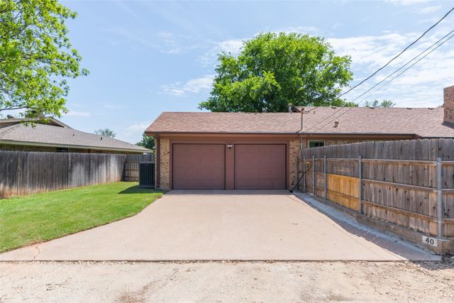 40 Carriage Road, Abilene, TX 79605