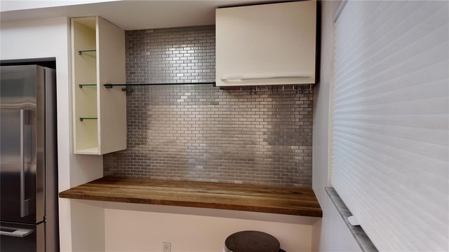 3700 S OSPREY AVENUE 205, Sarasota, FL 34239