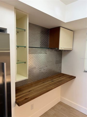 3700 S OSPREY AVENUE 205, Sarasota, FL 34239