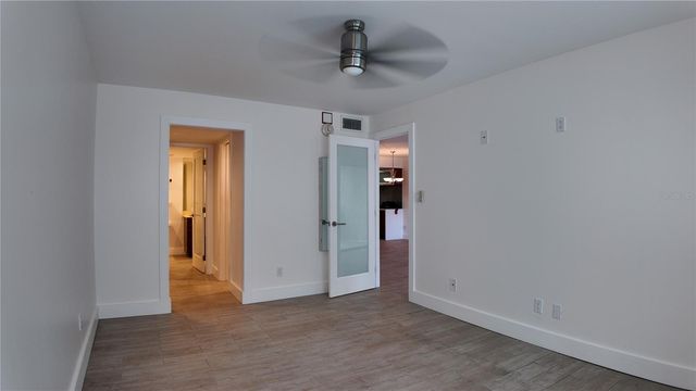 3700 S OSPREY AVENUE 205, Sarasota, FL 34239