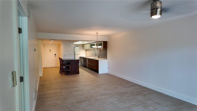 3700 S OSPREY AVENUE 205, Sarasota, FL 34239