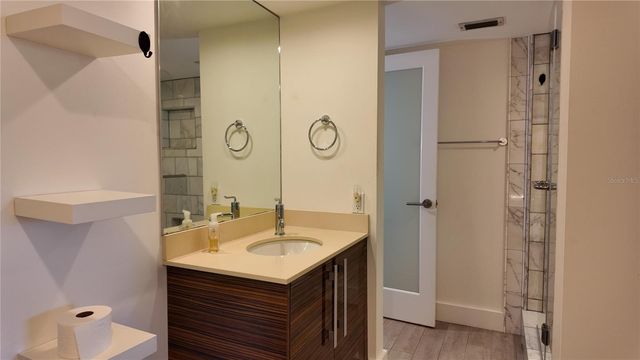 3700 S OSPREY AVENUE 205, Sarasota, FL 34239