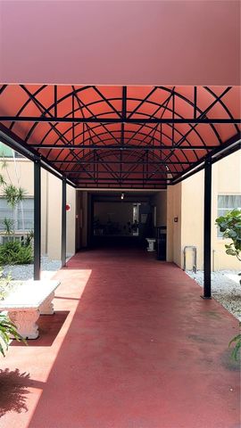 3700 S OSPREY AVENUE 205, Sarasota, FL 34239