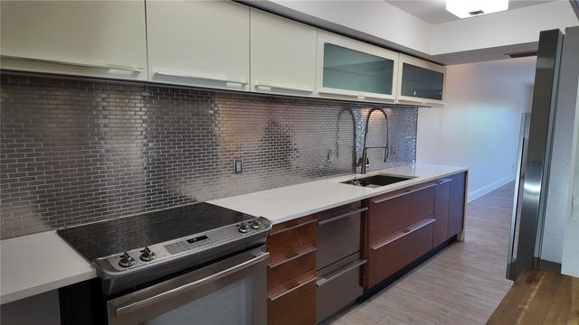 3700 S OSPREY AVENUE 205, Sarasota, FL 34239