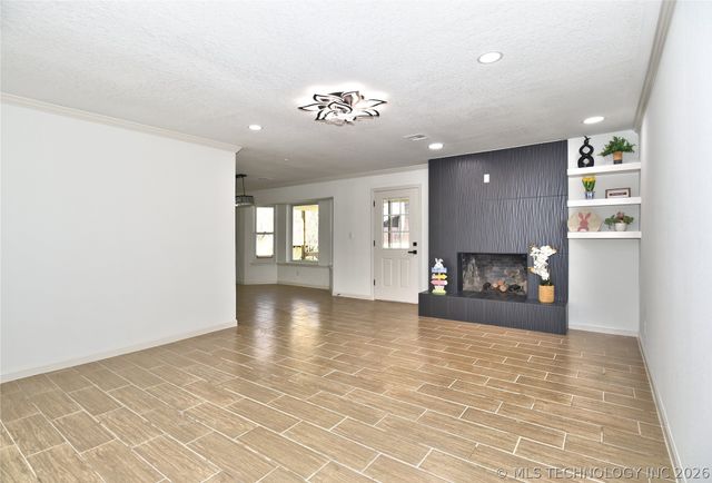 643 S Maywood Street, Claremore, OK 74017