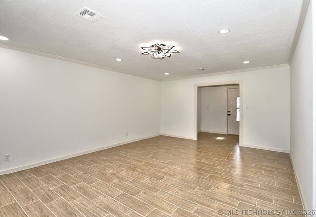 643 S Maywood Street, Claremore, OK 74017