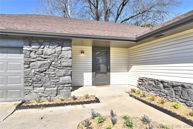 643 S Maywood Street, Claremore, OK 74017