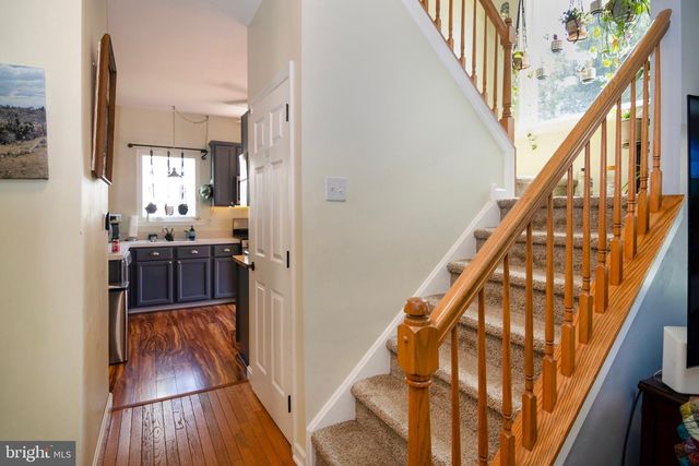 53 CLYDESDALE DR, Burlington, NJ 08016