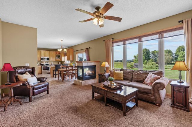 1126 Hudson Trail, Lino Lakes, MN 55038