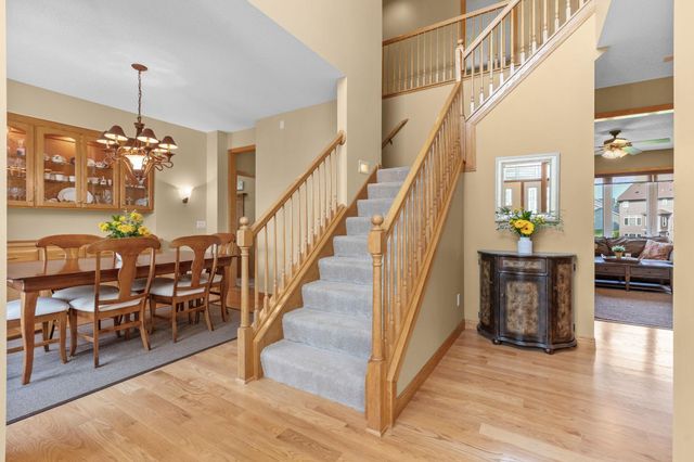 1126 Hudson Trail, Lino Lakes, MN 55038