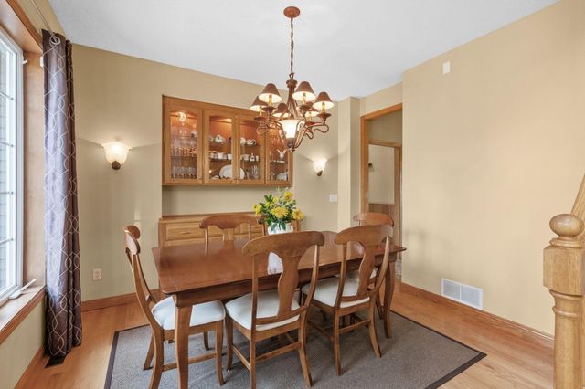 1126 Hudson Trail, Lino Lakes, MN 55038
