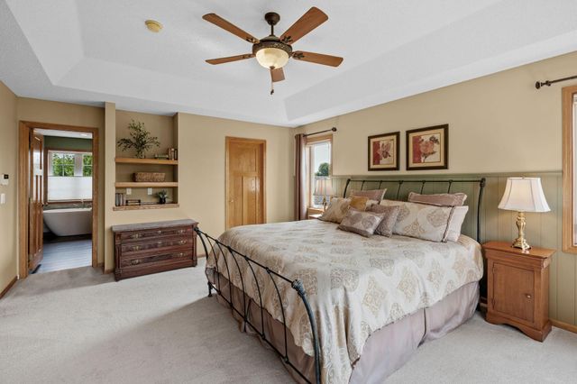 1126 Hudson Trail, Lino Lakes, MN 55038