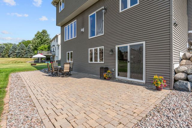 1126 Hudson Trail, Lino Lakes, MN 55038