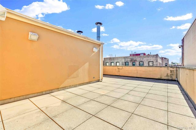 2821 36th Street 4R, Astoria, NY 11103
