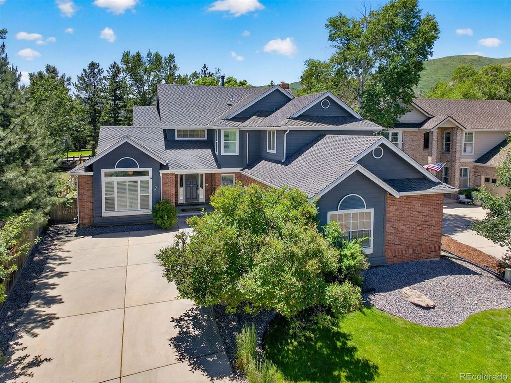 Image 1 of property listing at 2 Holly Oak, Littleton, CO 80127