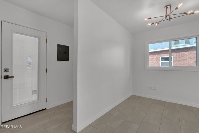 8409 Mount Rainer Drive, El Paso, TX 79904