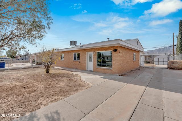 8409 Mount Rainer Drive, El Paso, TX 79904
