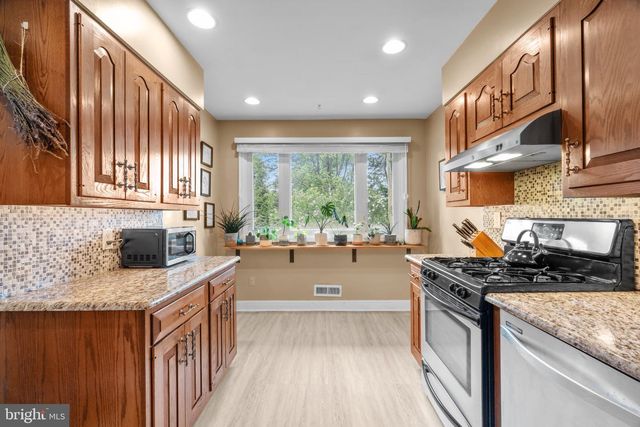 315 W VALLEY FORGE RD, King Of Prussia, PA 19406
