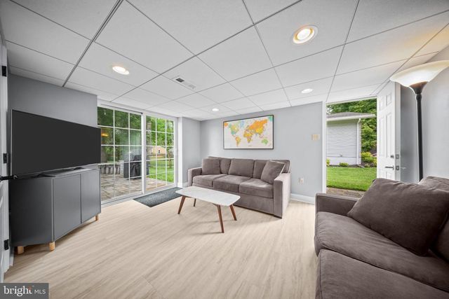 315 W VALLEY FORGE RD, King Of Prussia, PA 19406