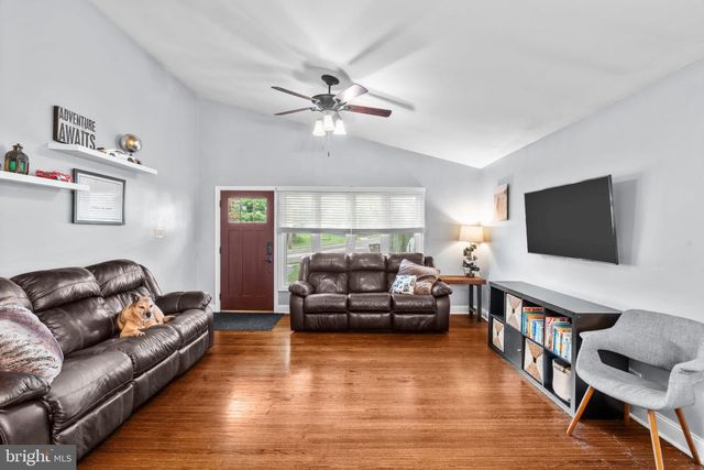 315 W VALLEY FORGE RD, King Of Prussia, PA 19406
