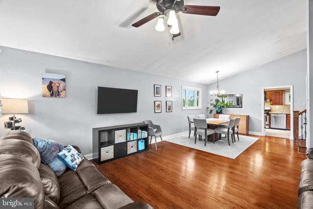 315 W VALLEY FORGE RD, King Of Prussia, PA 19406