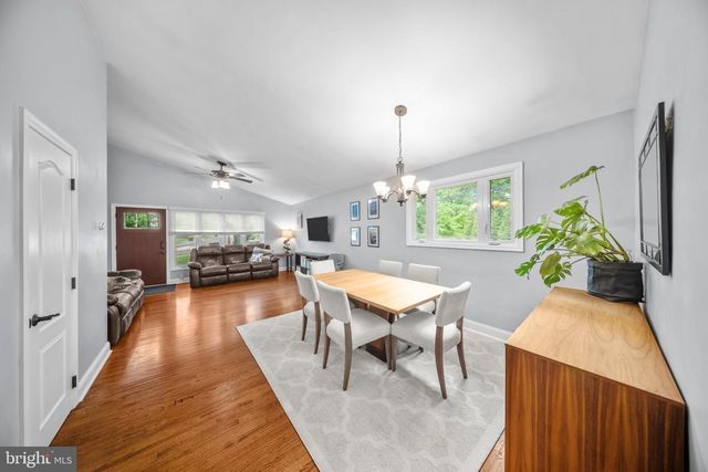 315 W VALLEY FORGE RD, King Of Prussia, PA 19406