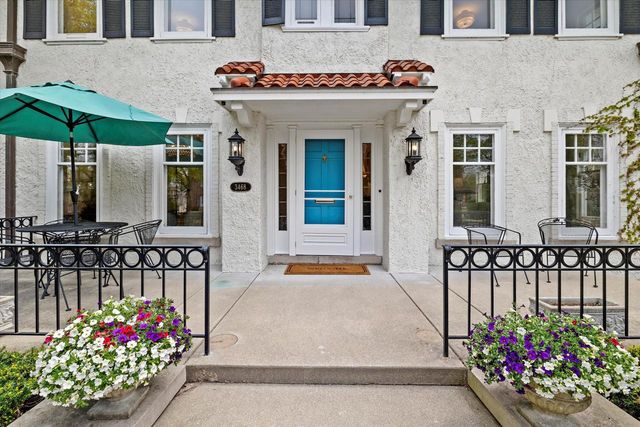 3468 N Summit AVENUE, Milwaukee, WI 53211